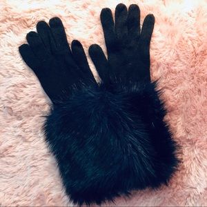 Ann Taylor Loft Fur Trim Gloves